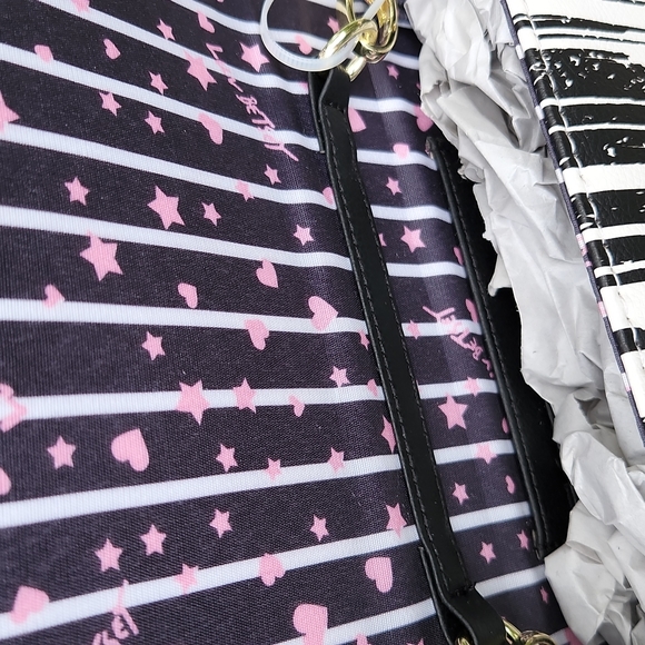 NEW! Betsey Johnson crossbody bag - Picture 7 of 11